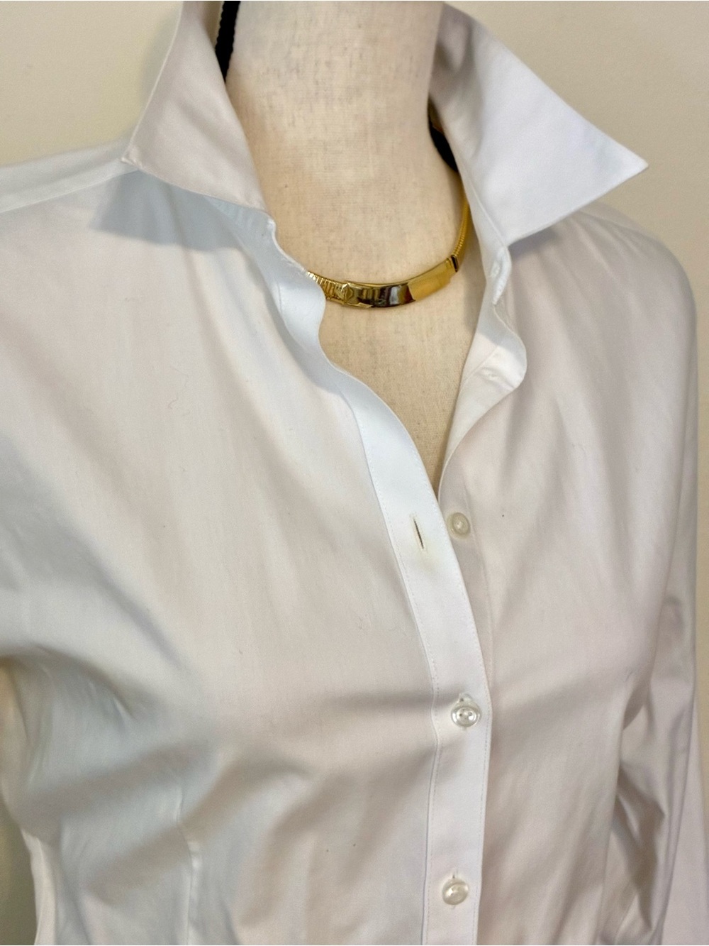 Brooks Brothers Fitted Non-Iron White Button-Down Shirt - Picture 5 of 9